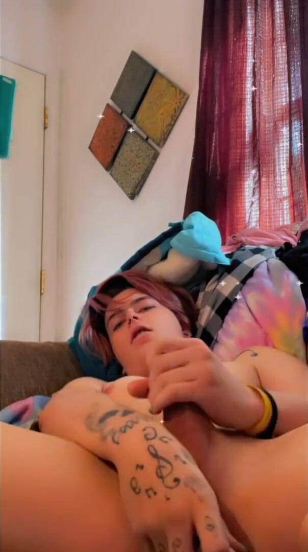 Grey goddess studios: Cumming on the couch