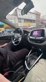 Der Uber wird heiß und ich lade ihn in mein haus ein