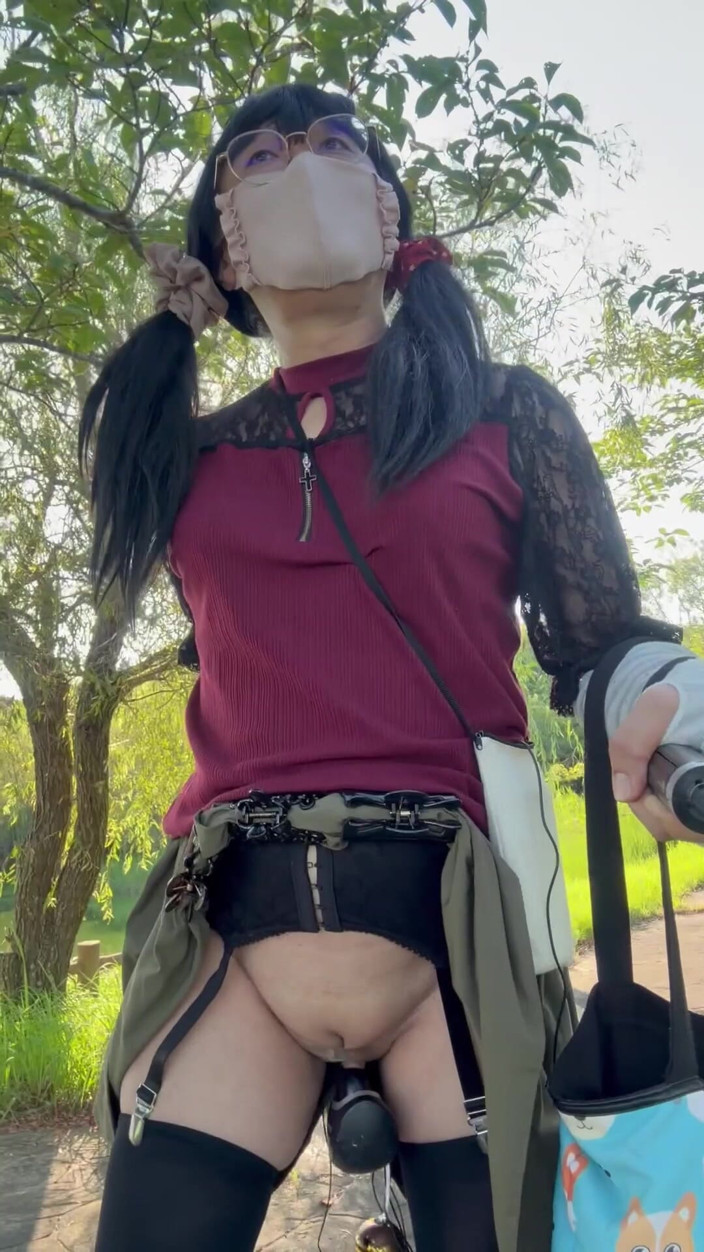 megu2002: No288电动按摩器公园自慰