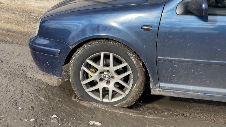 HotPrincessUA: Car Stuck in Mud: Desperate Masturbation, Sloppy Blowjob &amp; Public Facial...