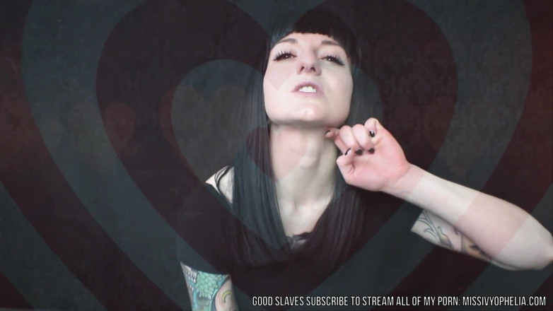 Miss Ivy Ophelia: Mesmerized love junkie countdown