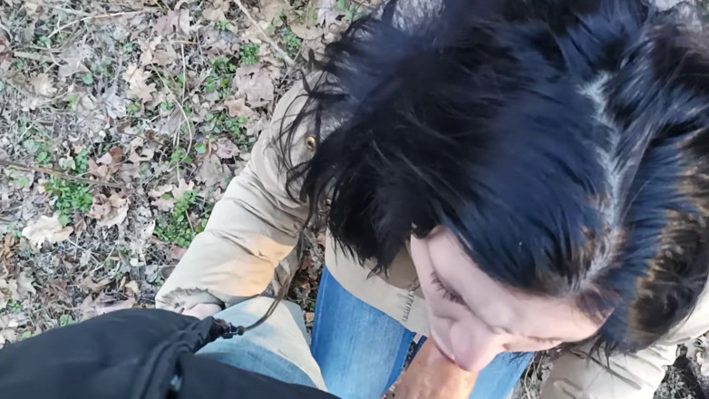 vuana: Echte selbstgedrehte cumshot deepthroat-zusammenstellung, die großen schwanz lutscht