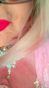 Barbie trans jugando