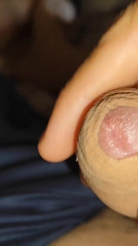 Pula uimitoare se bucură singur, chiar dacă nu este excitată!!