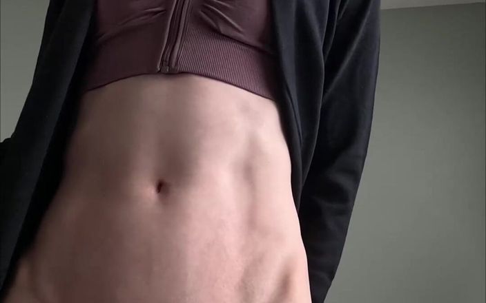 Mistress Mel: Cô gái cu to lớn muốn đào tạo bạn