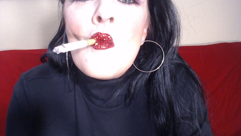 Abby Anna: Closeup smoking red glittered lipstick