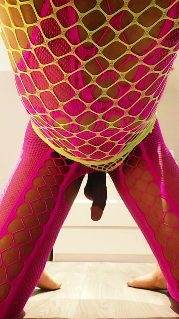 Milah CrossxxX: Obedece las órdenes de mi dominatrix como un perrito y monta...