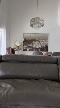 Tlustá brunetka je složena jako preclíek a ošukaná Jmacem
