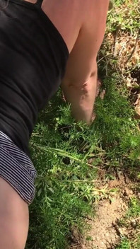 熟女在院子里乱搞邻居