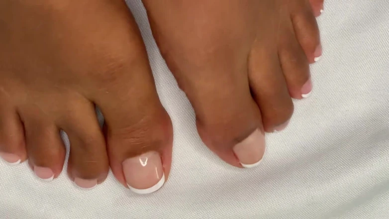 Pink Foxx: Pink Foxx Wiggles Toes with French Pedicure