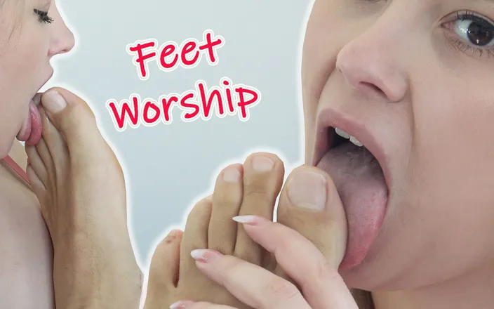 Antonio Mallorca: First feet worship by Russian babe 4k (Fetish video)