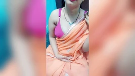 Desi bhabhi India ngentot mulut hardcore dengan bf