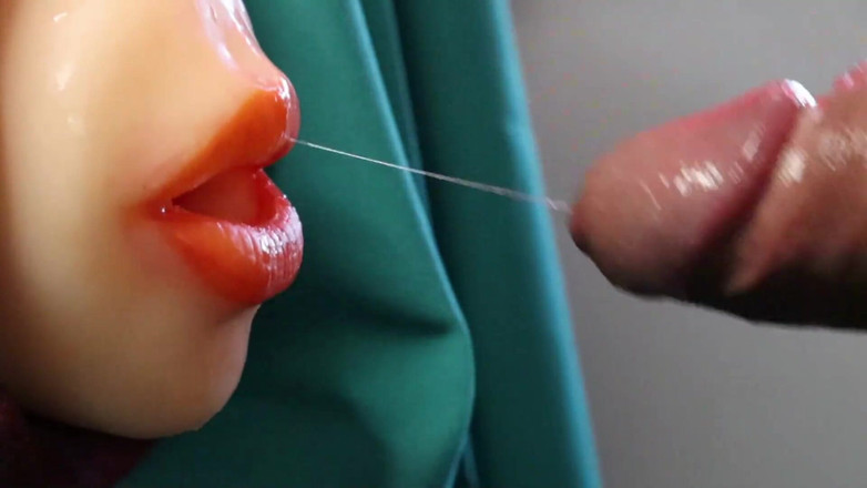 SEXY_GUYBEST: Ich liebe es, diesen feuchten, tiefen, realistischen mund mit vergnügen...