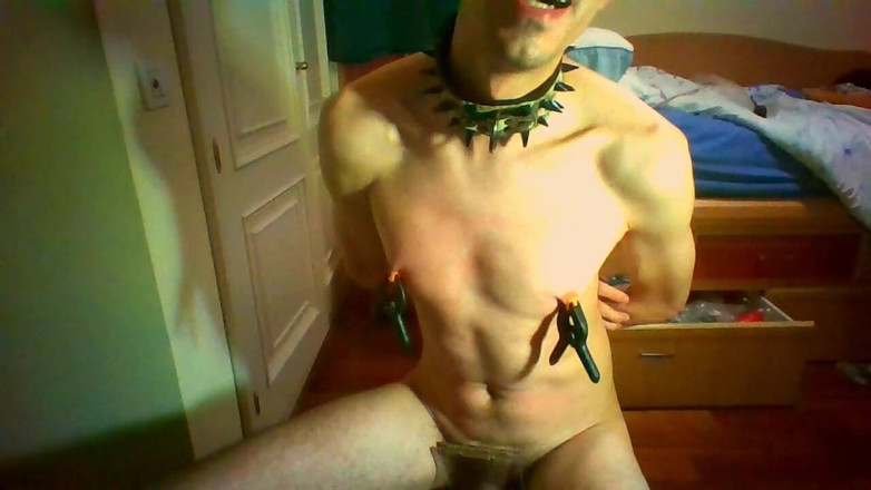Slave Sparrow: Edging s ballcrushing (relace webové kamery)