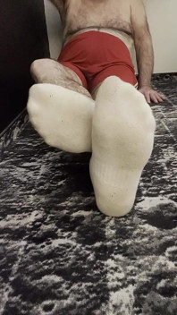 Kaki Jurulatih Karl dalam stoking putihnya [8893]