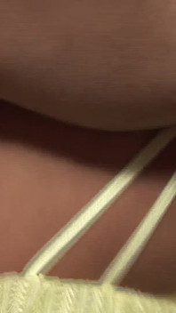 Сцена милфы в нижнем белье - 4_busty милфа-брюнетка наслаждается пробуждением с порошком в комплекте и камшотом на лицо