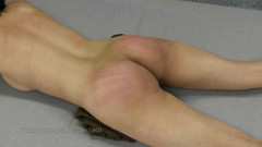 Spanking Server: Yasmeena bič