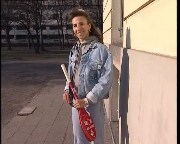 YOUR FIRST PORN: Ich Zeige Euch был. - Betty Я покажу тебе кое-что... мягкий клип
