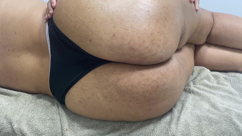 kloyesteicy: Muito voluptuoso