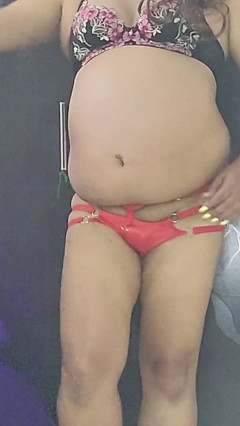Chek Out My New Saree Do You Like It thumbnail