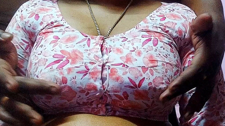 Desi Mohini: 인도 Bhojpuri 여친과 남친 하드코어 섹스