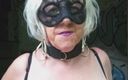 PureVicky66: Bbw nonna tedesca giochi con maschera all&amp;#039;aperto.