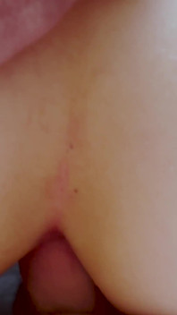 Dirty Talking MILF jí anální creampie - Alice Maze