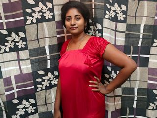 Yourlaxmi: Hot Indian Stepmom Handjob in Oyo Room