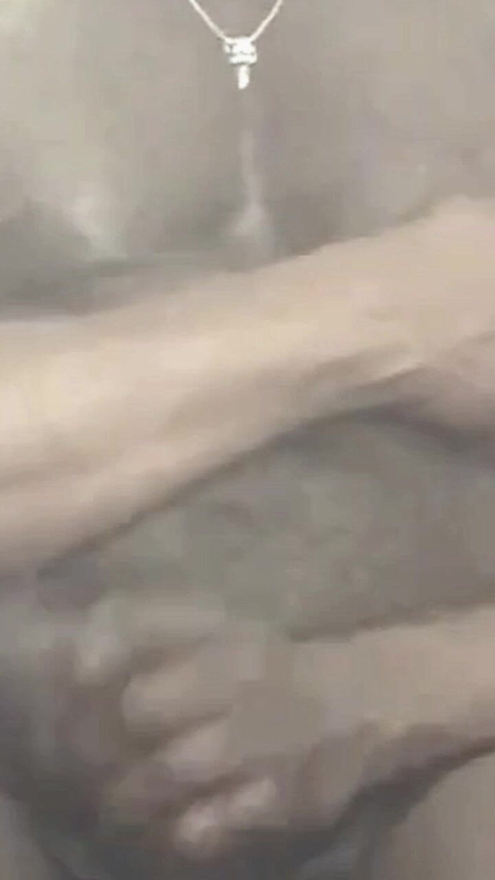 Black smoking muscle stepdad: Нічний великий чорний член порно, перегляд окантовки та сеанс сперми