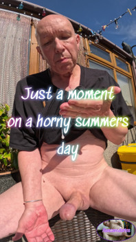 Just a Moment on a Hot Summers Day and Enjoy Your Cumlicous Cum