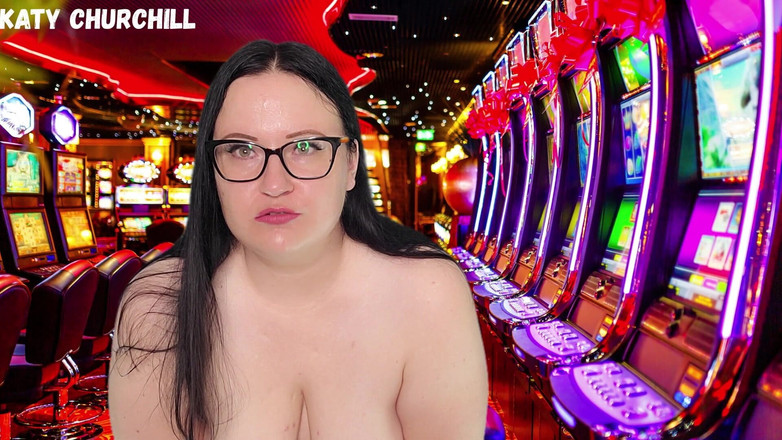 Katy Churchill: Bbw casino dealer controla seu pau com jogo de cartas