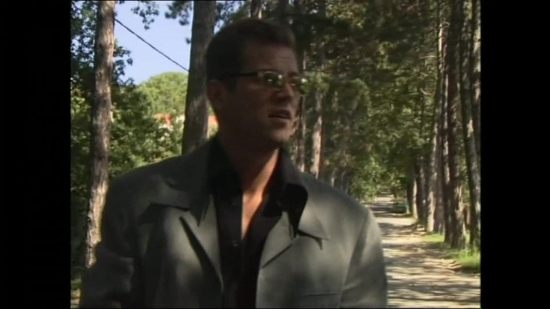 FM Video VOD: Cucci Crime dalam lampu merah