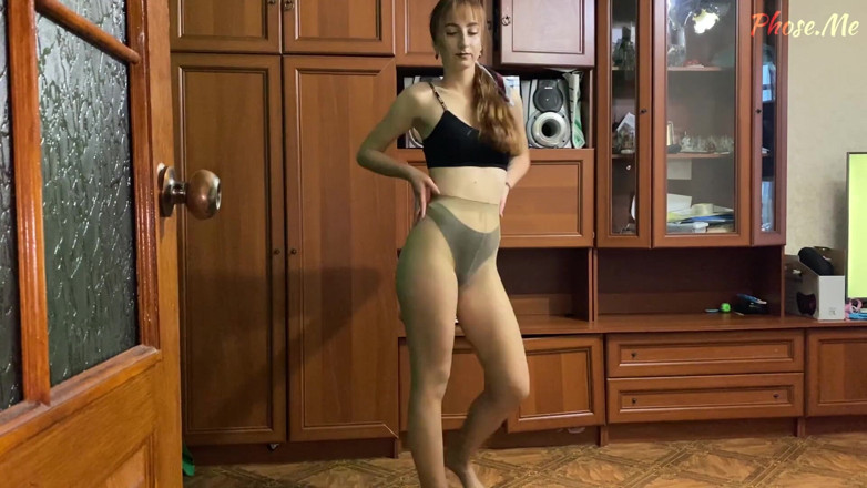 Pantyhose me porn videos: Heather melepas rok ke model tan pantyhose