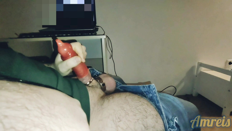 Amreis: Melancap ke Porn All Night. dan Isikan Kondom untuk dipancut...