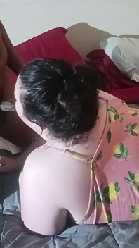 胖美女骑乘巨大的大屁股大鸡巴