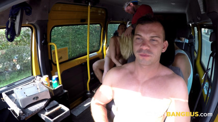 Czech Bang Bus: Tcheca bang bus 3 quente gangbang com uma peituda milf