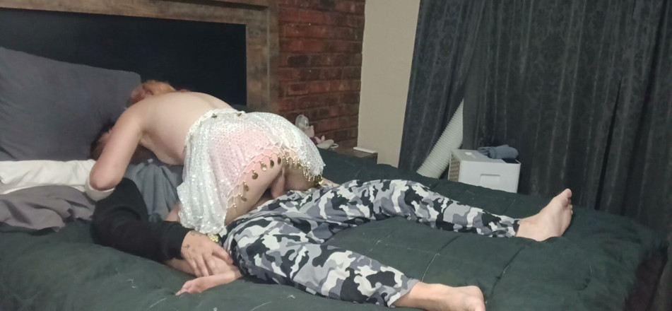 Bigjoefuckalott: Blondă excitată