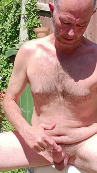 Naked Sunbathing Big Cock Wanking Talking Dirty - Rockard Stepdaddy