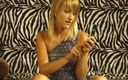 Slutty teens: Sandras erstes casting, ein teenager masturbiert ihre blonde muschi # 4