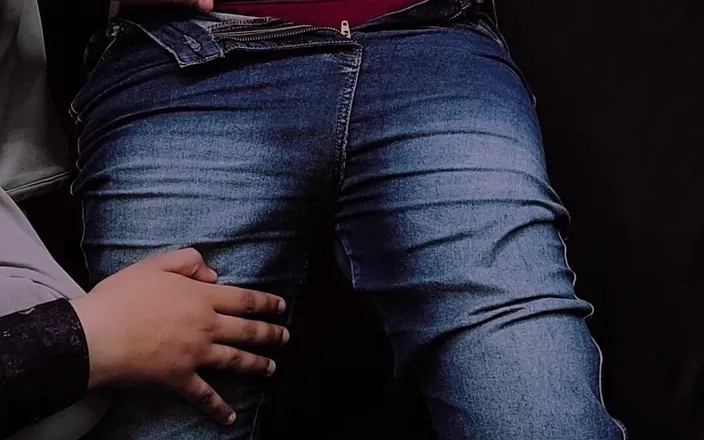 Vicky Thakur: My Stepsister Is Very Horny and Asks Me to Milk...
