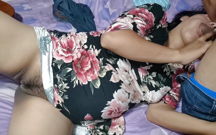 Marys: Тамильская сводная сестра с тугой киской девственницы просит анального траха в комнате мужа