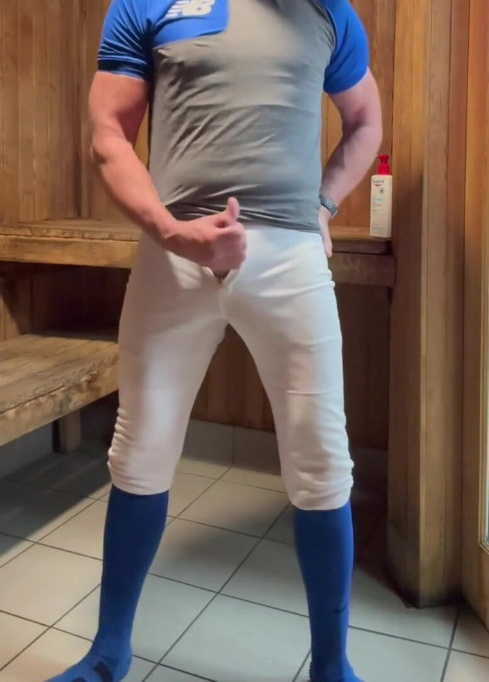 JockDad87: Альфа-розваги в сауні з jockdad87, частина 6
