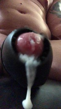 Toy Cum