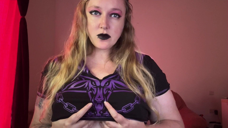 Kisicaxx: Gotická dívčí satanská dohoda