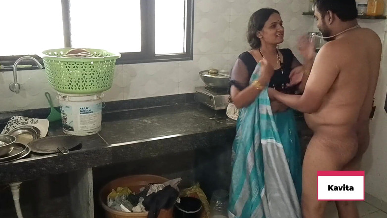 Kavita _zawazawi: Indiana Kavita empregada fode com dona de casa Tatya em...