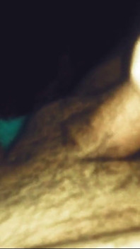 21 Blonde Masturbation manuelle et dépression du lait - Leila