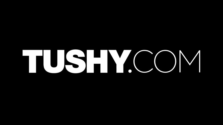 Tushy: 남편의 엉덩이에 십대를 따먹는 TUSHY 지배적인 마누라