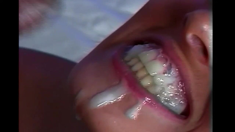 Vintage X: Döl yutmamı sağla