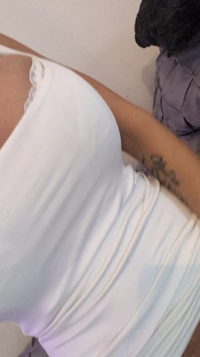 Hot and Horny (Hotsexygilf)