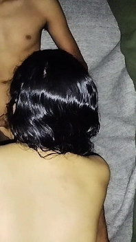Bhabhi a Devar hardcore celé sexuální video.
